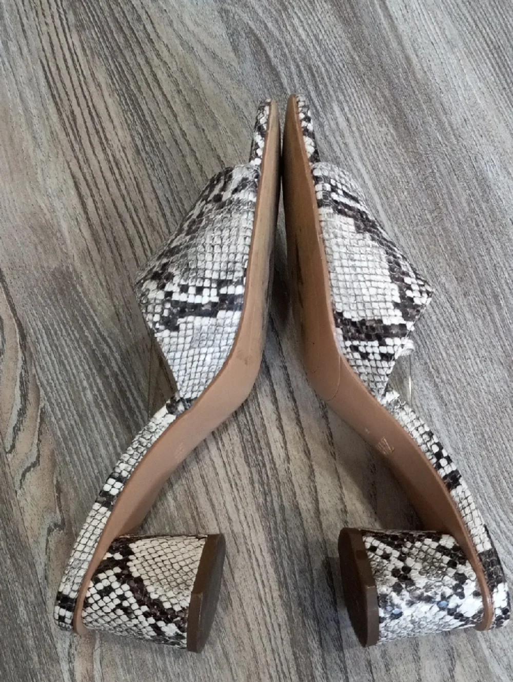 Zara Women's Snake-Print Slide Sandals in White/Brown - Picture 8 of 11